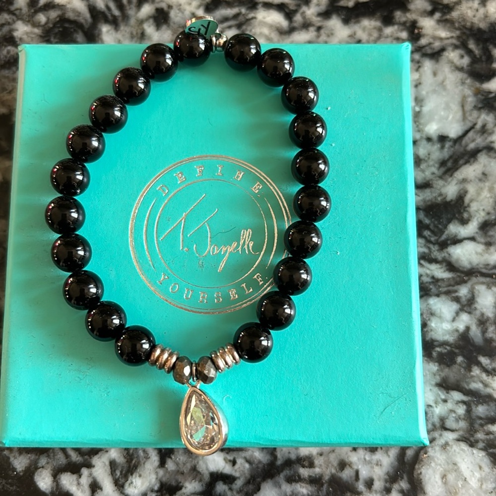 NWOT Tjazelle black onyx bracelet